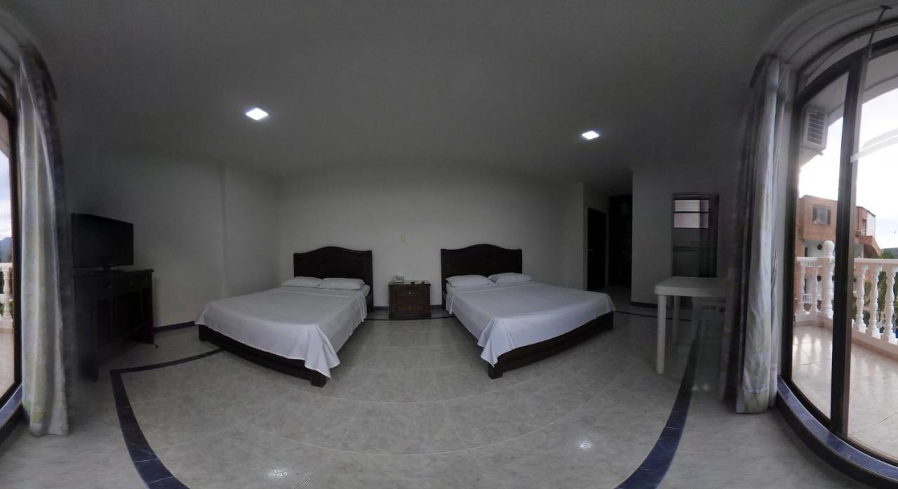 Zahira Hotel Melgar Zewnętrze zdjęcie