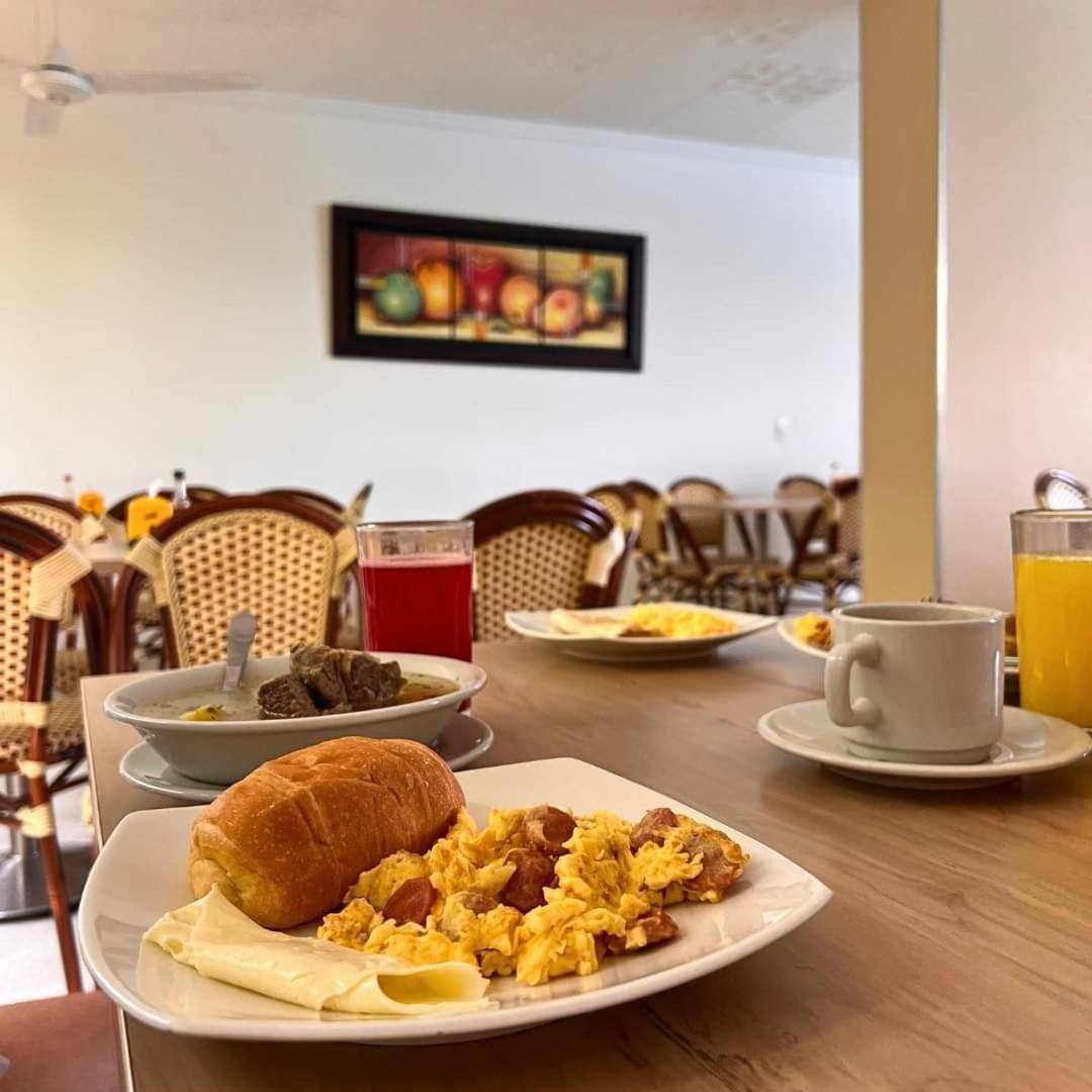 Zahira Hotel Melgar Zewnętrze zdjęcie