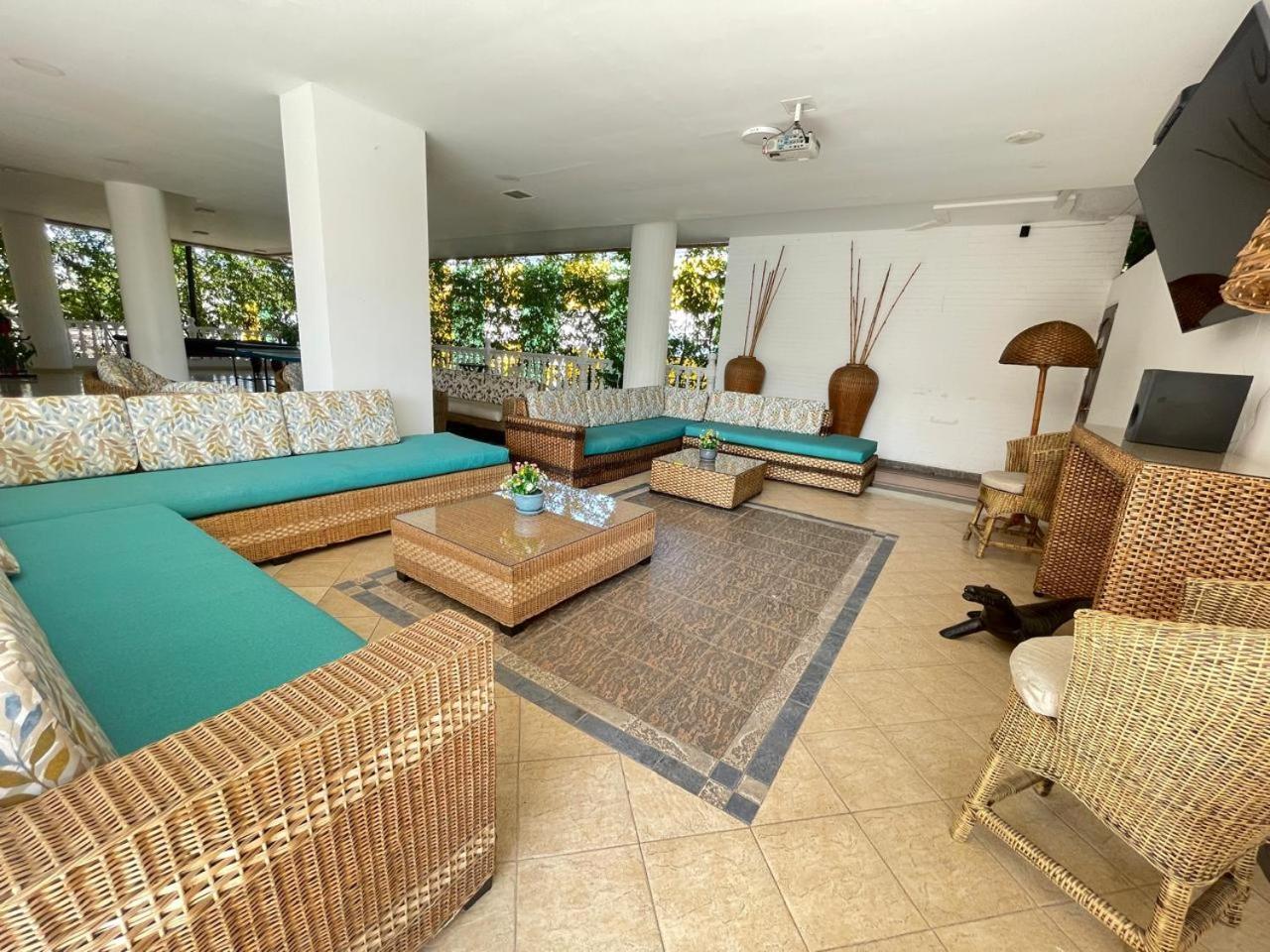 Zahira Hotel Melgar Zewnętrze zdjęcie